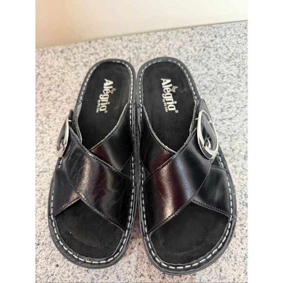 Alegria VYA-740 Black Leather Slide Sandals Adjustable Buckle Comfort Footbed 38 - Picture 2 of 5